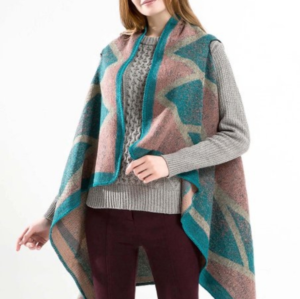 Kollie More Vest Shawl Peacock Pink